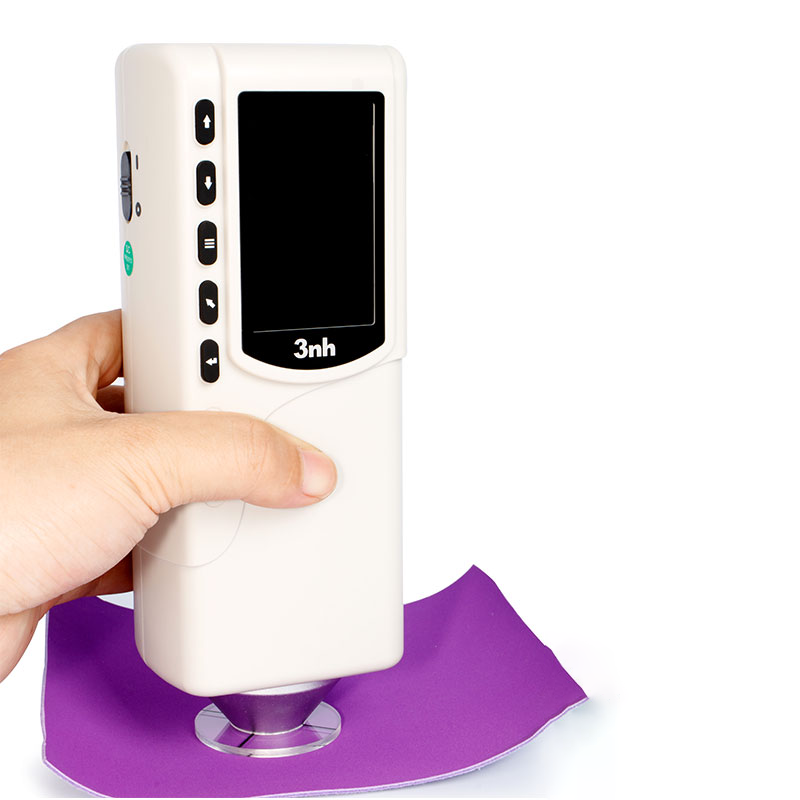 máy đo màu cầm tay NR60CP